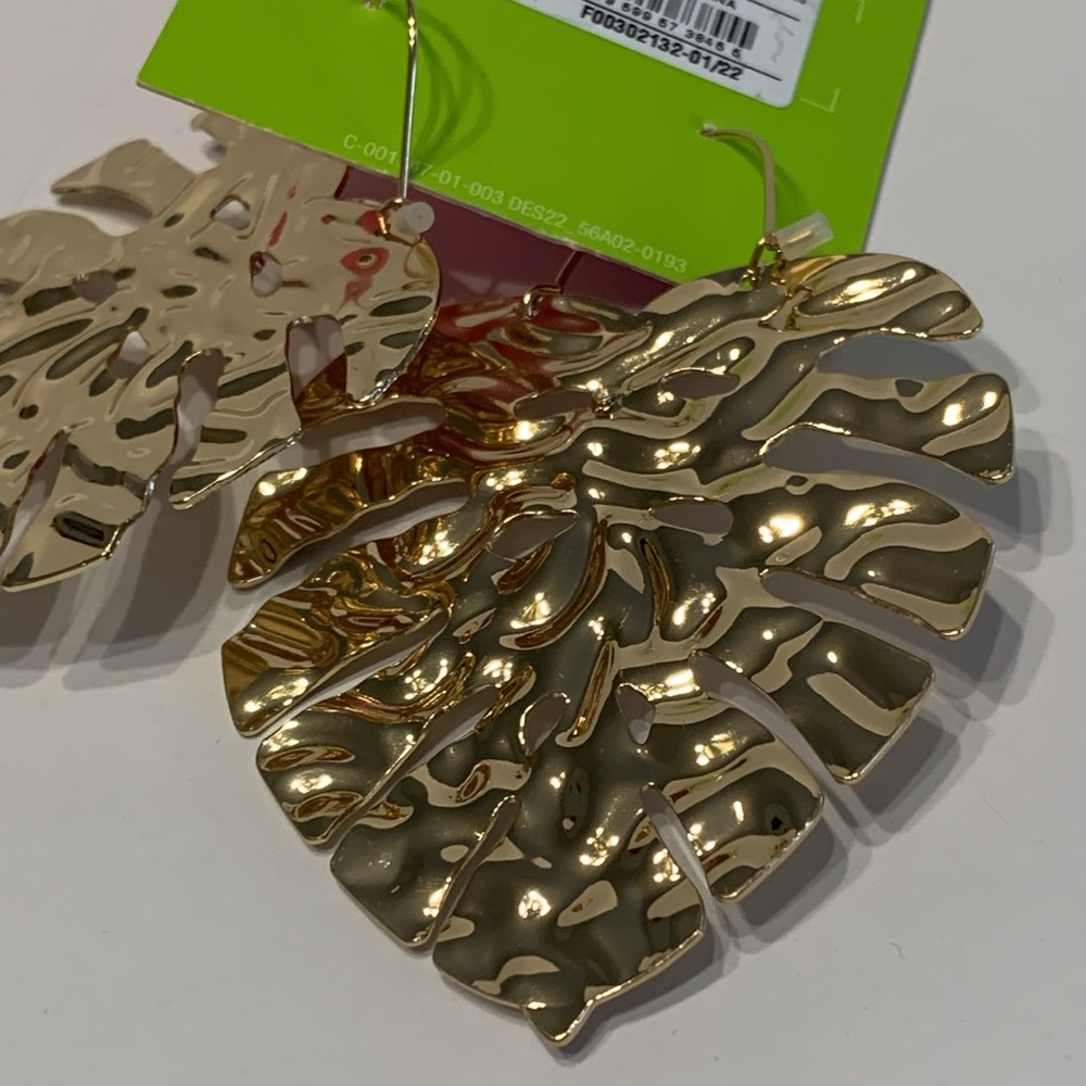 Tabitha Brown Limited Edition Gold Tone Metallic Palm Leaf Drop Earrings - Picture 10 of 11